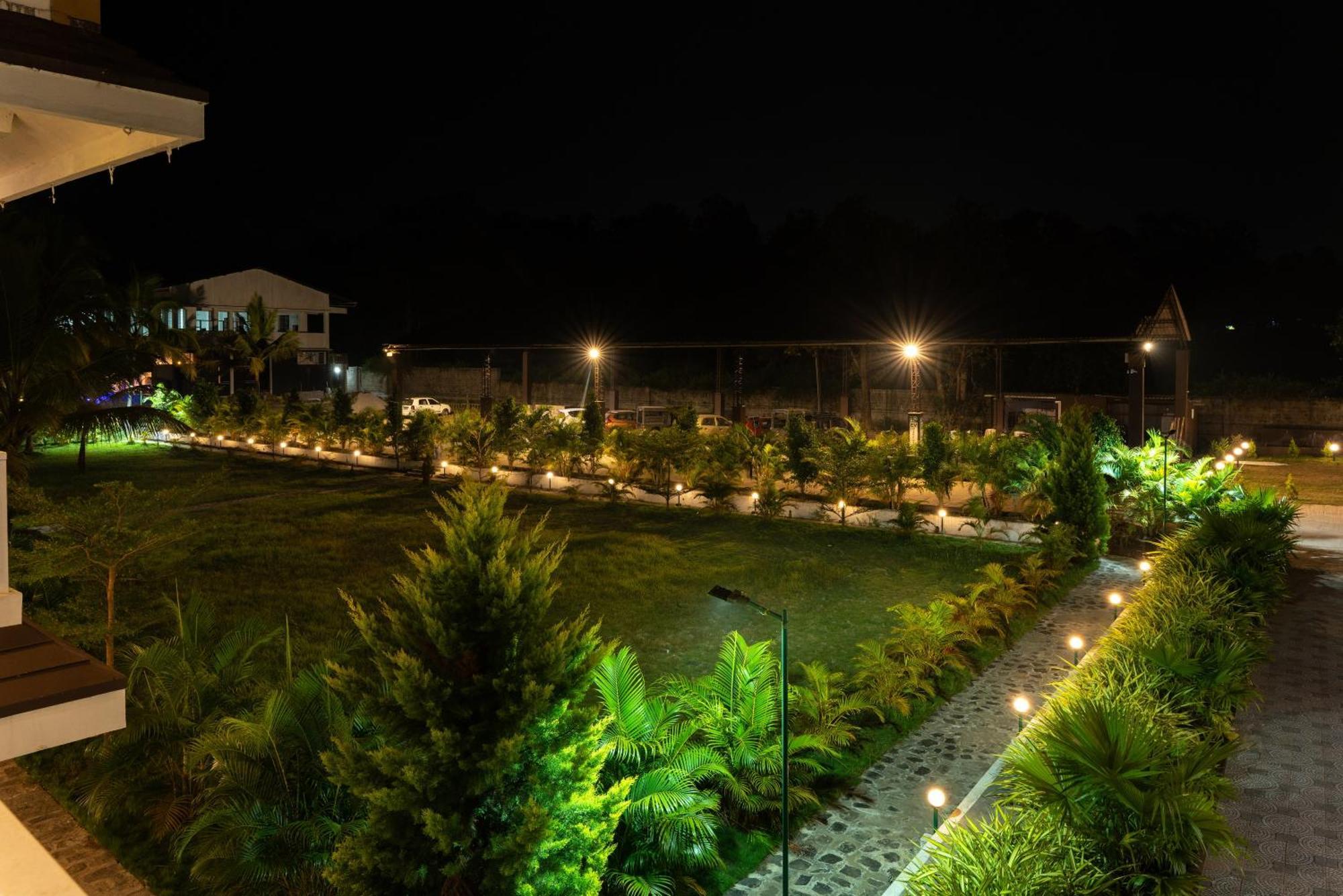 Mastiff Select Terrain Dandeli Exterior foto